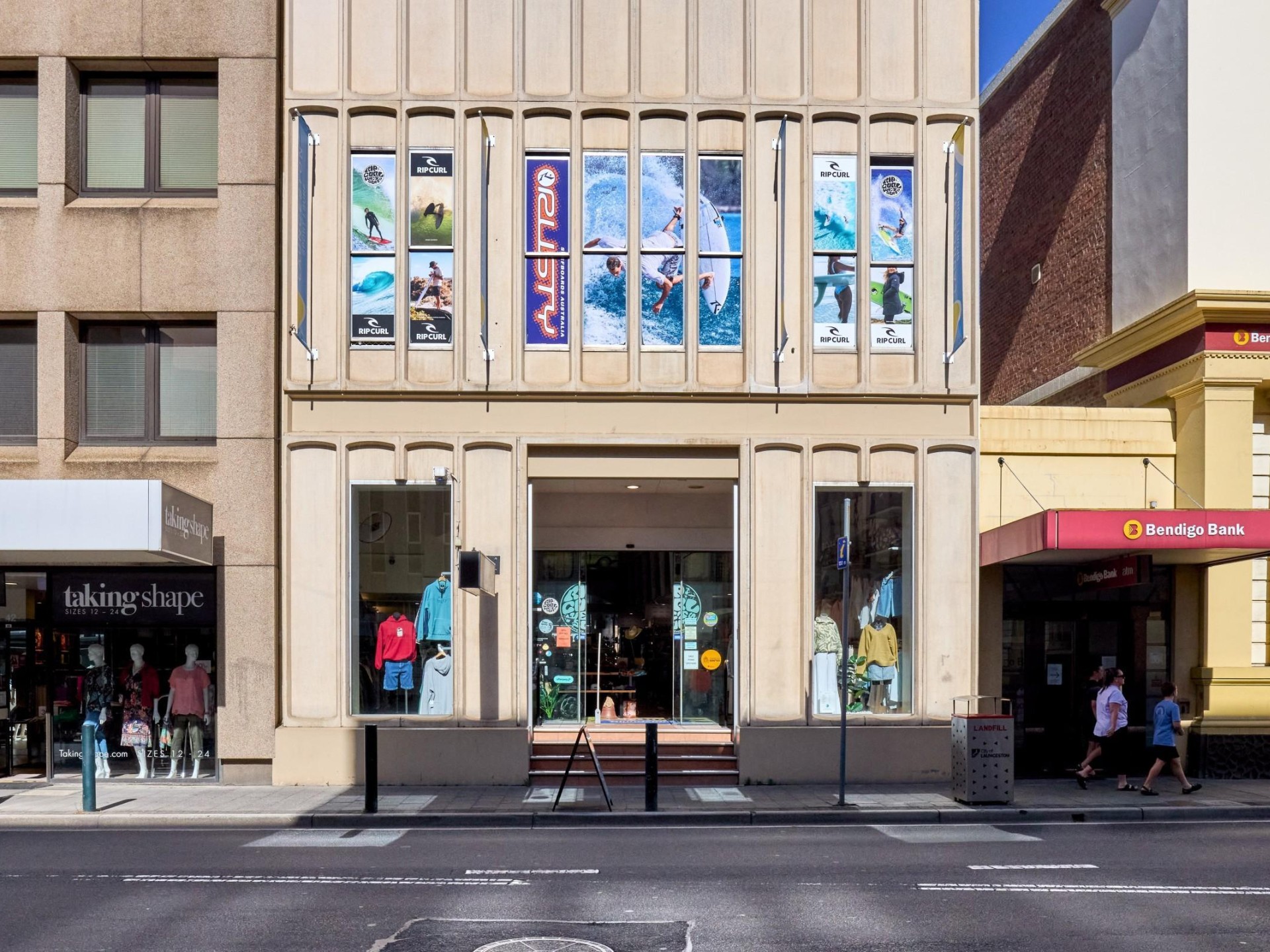 Est Circa 45 yrs Iconic Retail Business Weekly Sales $16K+ Profitable Easy To Operate